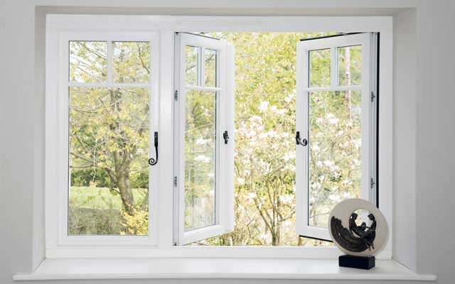 how-can-you-maximise-natural-light-in-your-home-this-spring-for-a-brighter-living-space